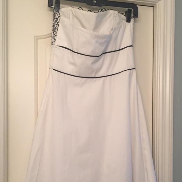 WHBM Cotton Strapless dress, size 4 - Picture 2 of 8